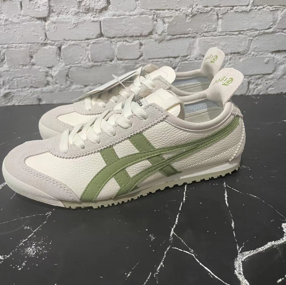 Women's Onitsuka Tiger Mexico 66